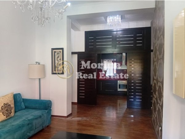 Tirane, jepet me qera apartament 2+1 Kati 3, 120 m² 1.200 € (Rruga e Barrikadave)