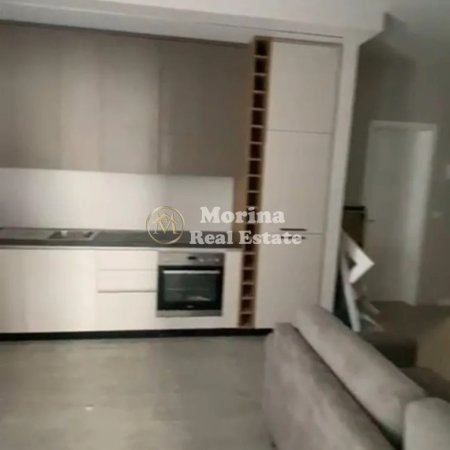 Tirane, jepet me qera apartament 1+1 Kati 3, 67 m² 600 € (Laprake,Kupola)