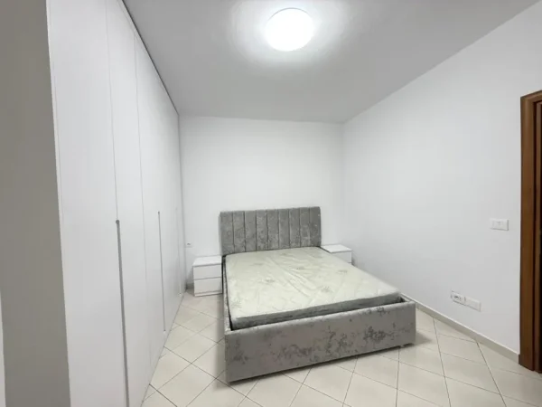 Tirane, jepet me qera apartament 1+1 Kati 1, 64 m² 430 € (ASTIR , PALLATET ROMARJO)