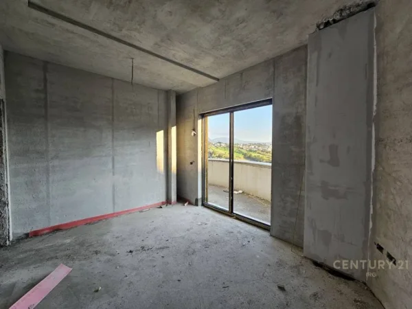 Tirane, shitet Vile 3+1+Aneks+Ballkon Kati 3, 234 m² 409.200 € (Farke)