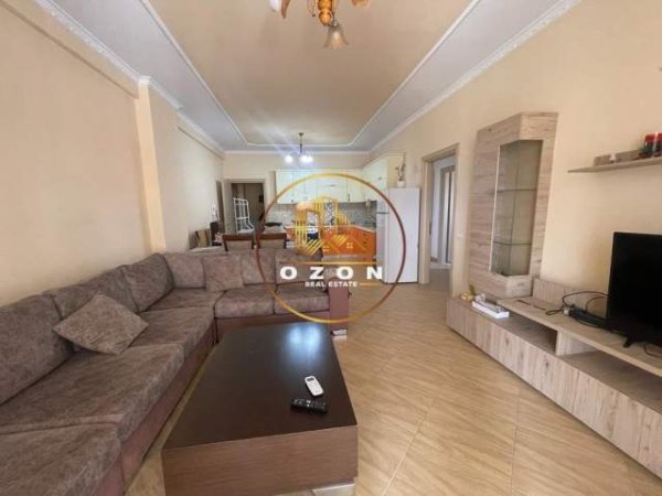Tirane, jepet me qera apartament 2+1+A+BLK Kati 3, 75 m² 650 Euro (KOPSHTI BOTANIK)