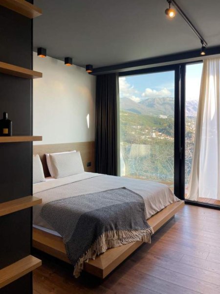 Tirane, jap me qera apartament 2+1+BLK Kati 3, 150 m² 2.500 Euro (Fresk)