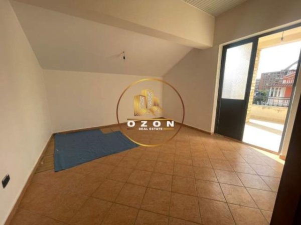 Tirane, jepet me qera apartament 2+1+A+BLK Kati 3, 75 m² 250 Euro (ASTIR)