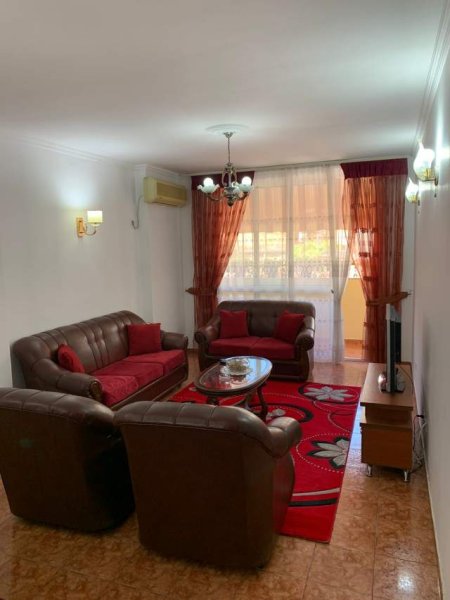 Tirane, jepet me qera apartament 2+1+BLK Kati 2, 122 m² 500 Euro (Hime Kolli)