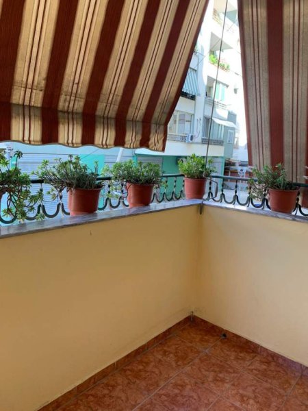 Tirane, jepet me qera apartament 2+1+BLK Kati 2, 122 m² 500 Euro (Hime Kolli)