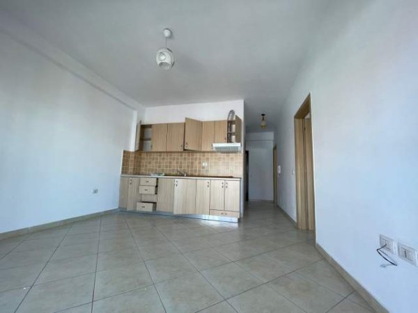 Tirane, shitet apartament 2+1+BLK Kati 7, 77 m² 84.000 Euro (Astir)