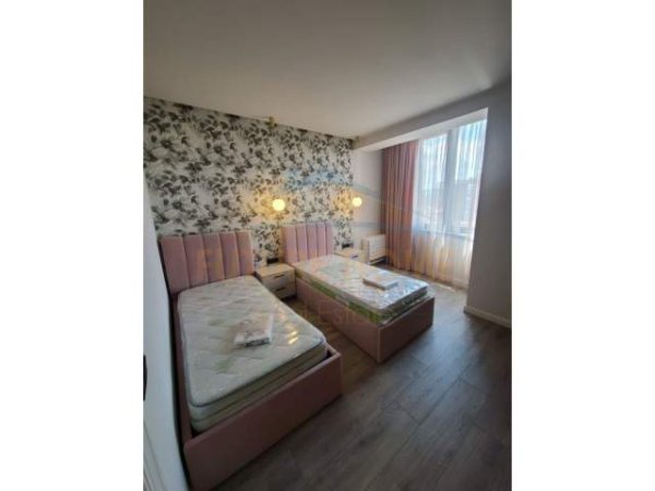 Tirane, jepet me qera apartament 2+1+BLK Kati 6, 1.000 Euro (Selvia)