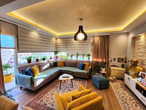 Tirane, shitet apartament 3+1 Kati 8, 131 m² 186.000 Euro (Don Bosko)