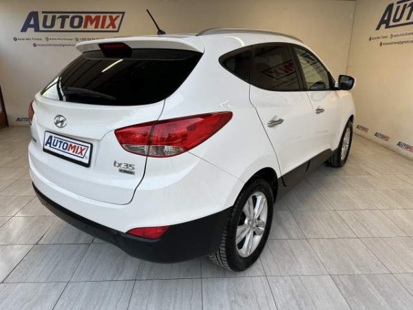 Tirane, shes xhip Hyundai ix35 Viti 2012, 8.800 Euro