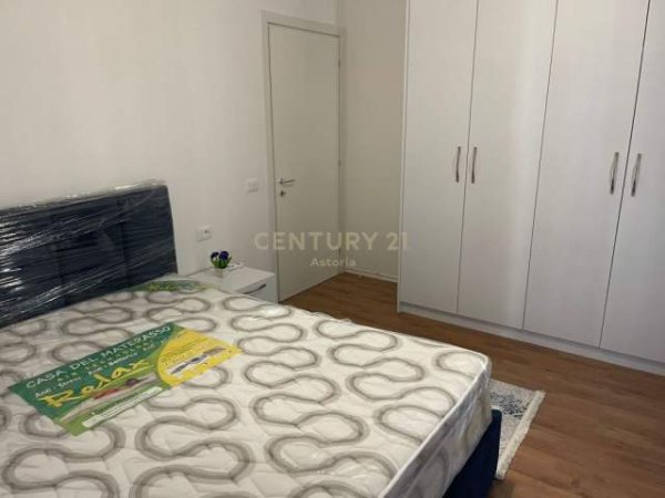 Tirane, jepet me qera apartament Kati 2, 88 m² 470 Euro