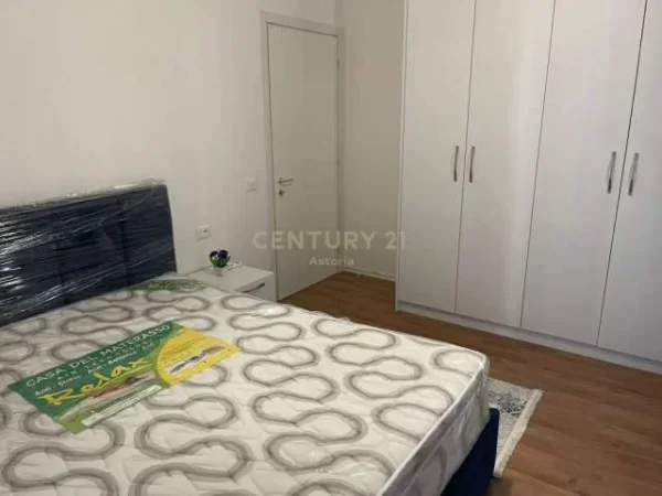 Tirane, jepet me qera apartament Kati 2, 88 m² 470 Euro