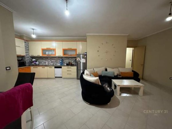 Tirane, shitet apartament Kati 3, 113 m² 120.000 Euro (Tirana, Albania)