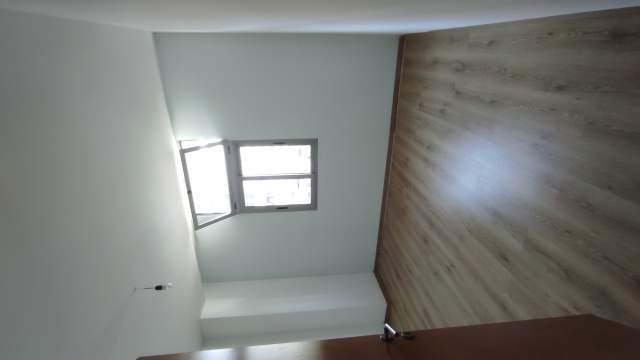 Tirane, jepet me qera ambjent biznesi Kati 1, 83 m² 500 Euro (Bulevardi "Migjeni")