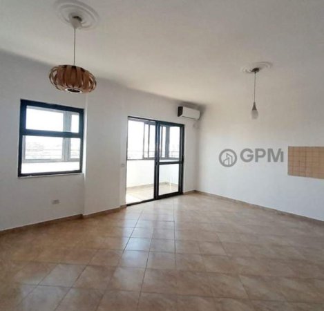 Tirane, shitet apartament 2+1 Kati 8, 100 m² 160.000 Euro tek 21 Dhjetori