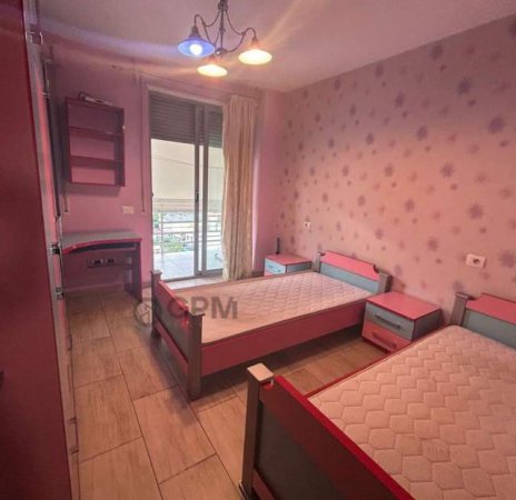 Tirane, jepet me qera apartament 2+1 Kati 5, 120 m² 600 Euro ne Don Bosko