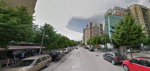 Tirane, shes apartament 2+1 Kati 3, 62 m² 145.000 Euro (PRANË JURIDIKUT NE BLLOK)