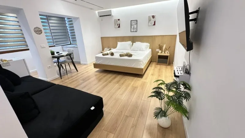 Tirane, jepet me qera garsonier Kati 3, 520 € (Mine Peza)