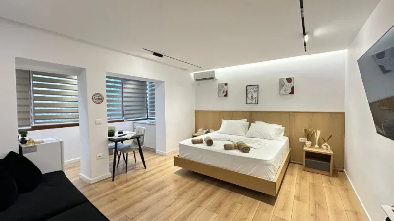 Tirane, jepet me qera garsonier Kati 3, 520 € (Mine Peza)