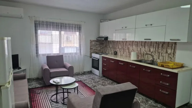 Tirane, jepet me qera apartament 2+1 Kati 4, 93 m² 600 € (SHESHI WILLSON)