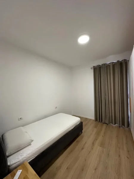 Tirane, shitet apartament 3+1+Ballkon Kati 5, 120 m² 278.000 € (Porcelan)