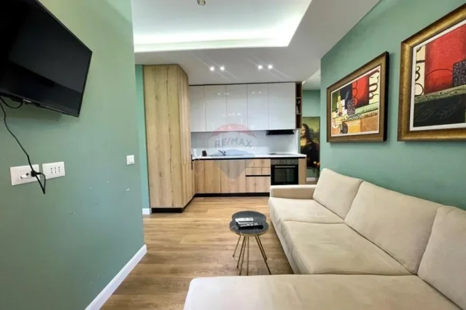 Tirane, jepet me qera apartament 2+1 , 72 m² 650 € (Shkolla e Baletit)