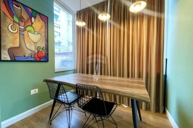 Tirane, jepet me qera apartament 2+1 , 72 m² 650 € (Shkolla e Baletit)