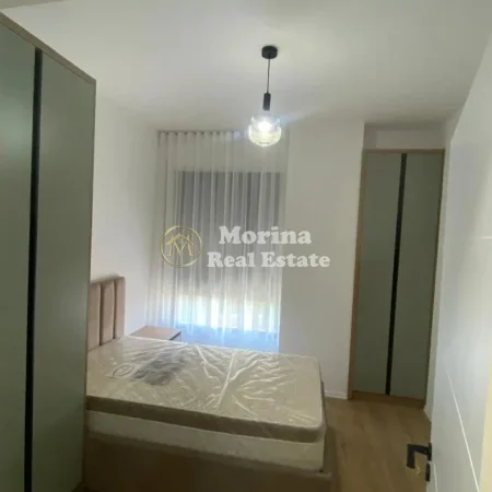 Tirane, jepet me qera apartament 2+1 Kati 5, 85 m² 700 € (Rruga 5 Maji)