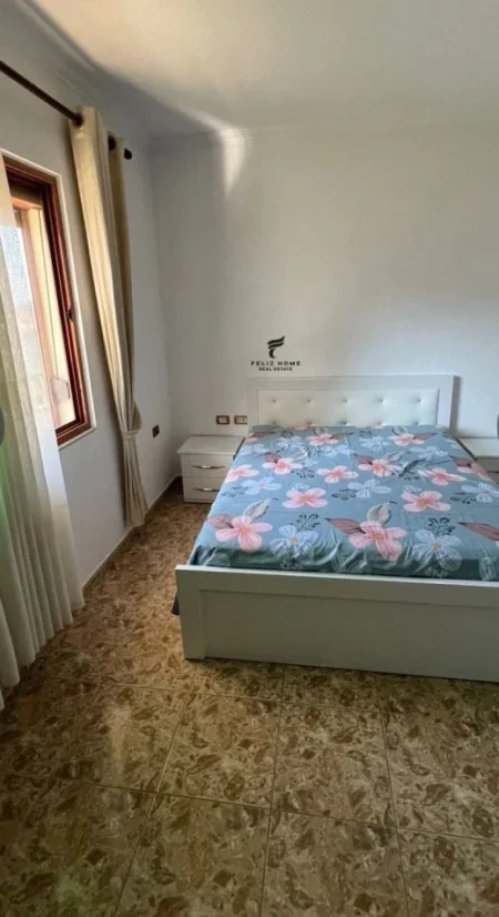 Tirane, jepet me qera apartament 1+1 Kati 2, 400 € (QYTETI STUDENTI)