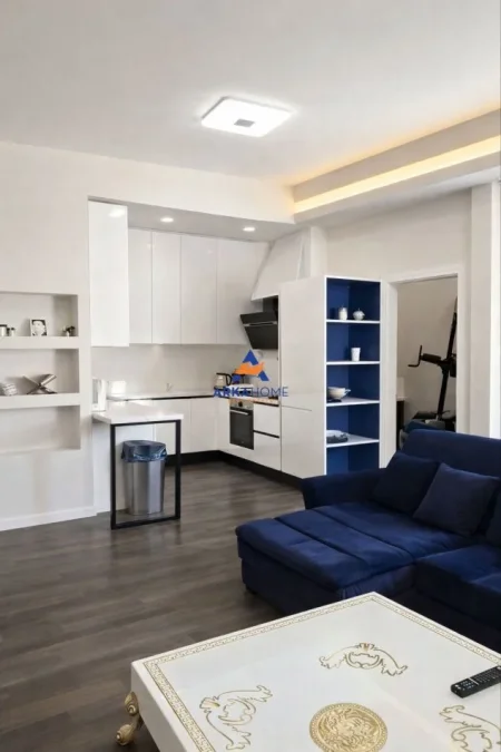 Tirane, shitet apartament 2+1+Ballkon Kati 6, 142 m² 280.000 € 