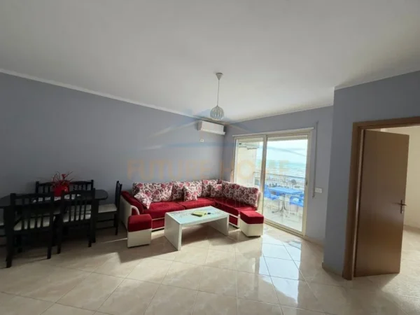 Durres, jepet me qera apartament 2+1 Kati 4, 85 m² 500 € (Plazh Rrota e Kuqe, Durrës)
