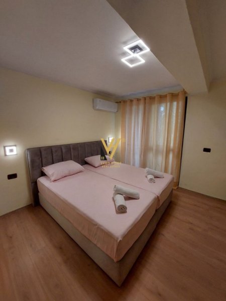 Tirane, jepet me qera apartament 2+1+Ballkon Kati 5, 100 m² 820 € (MYSLYM SHYRI)