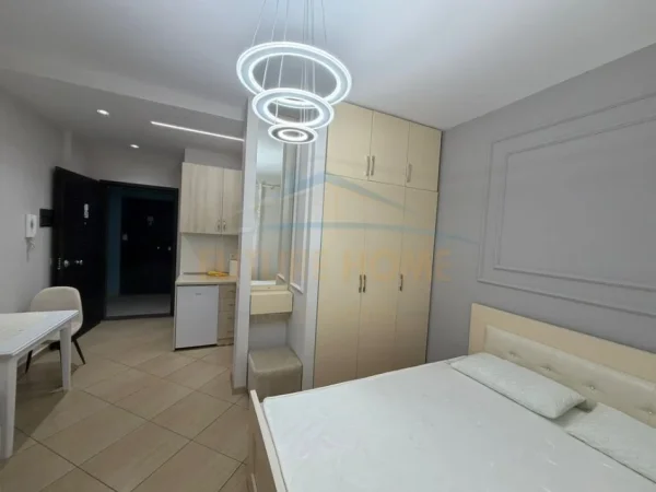 jepet me qera garsonier Kati 4, 35 m² 380 € (Stacioni i parë, Plazh-Durrës)