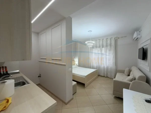 jepet me qera garsonier Kati 4, 35 m² 380 € (Stacioni i parë, Plazh-Durrës)