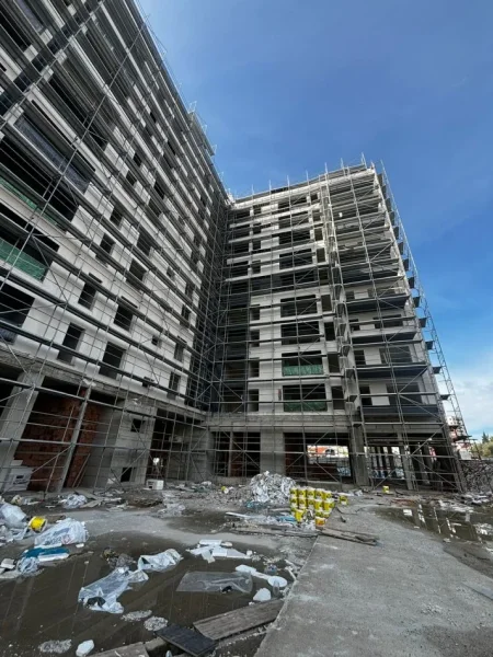 Tirane, shitet ambjent biznesi , 128 m² 340.339 € (pranë Rrethrrotullimit të Klanit)