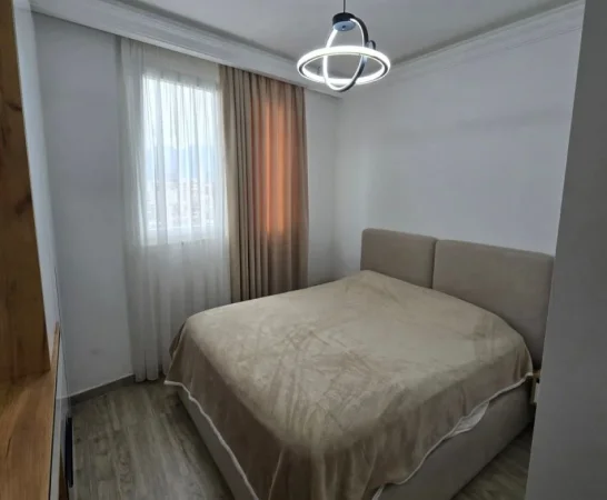 Tirane, shitet apartament 1+1+Ballkon Kati 6, 67 m² 138.000 € (Rruga Bedri Karapici)