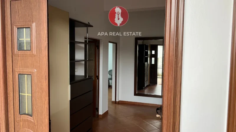 Tirane, jepet me qera apartament 1+1 Kati 0, 80 m² 450 € (Rruga e Elbasanit)