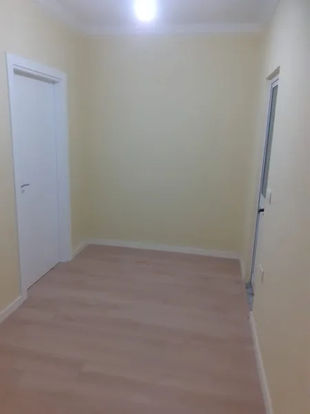 Tirane, shitet apartament 1+1 Kati 4, (Shkolla e Bashkuar)
