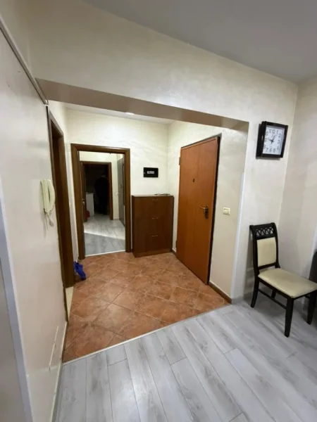 Qera, Apartament 2+1, Terminali i Autobuzëve, Tirane, 450 €