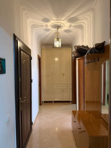 Tirane, jepet me qera apartament 2+1+Ballkon Kati 4, 85 m² 500.000 € (Loni ligori ,Astir)