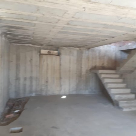 Tirane, shes Vile Kati 2, 600 m² 198.000 € (Kamez)