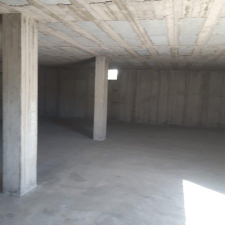 Tirane, shes Vile Kati 2, 600 m² 198.000 € (Kamez)