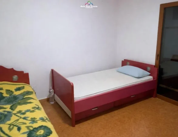 Tirane, jepet me qera apartament 2+1 Kati 1, 71 m² 570 € (Rruga e elbasanit)