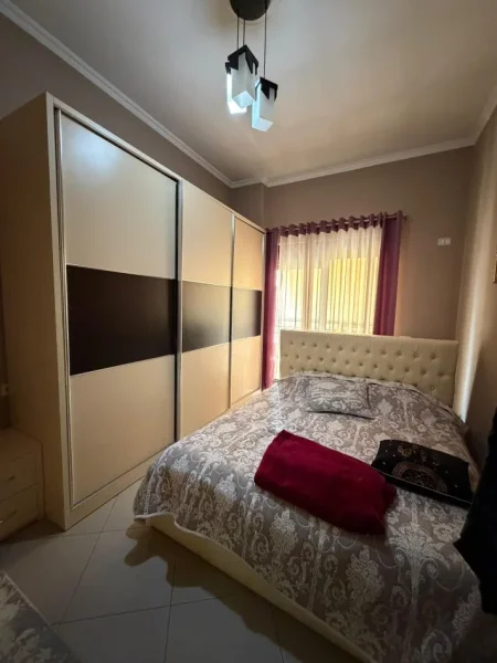 Tirane, shitet apartament 2+1 Kati 8, 105 m² 170.000 € (Astir)