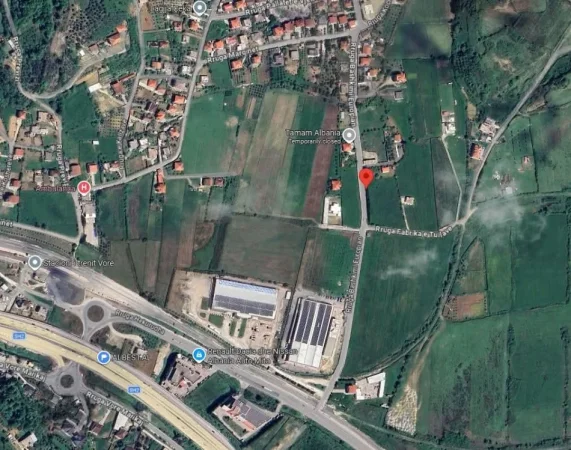 Tirane, shitet truall , 10.000 m² (vore)