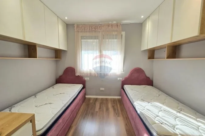 Tirane, jepet me qera apartament , 75 m² 1.000 € (Rruga Abdyl Frashëri, Tiranë)