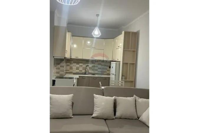 Tirane, jepet me qera apartament , 75 m² 500 € (Rruga Teodor Keko, Tiranë)