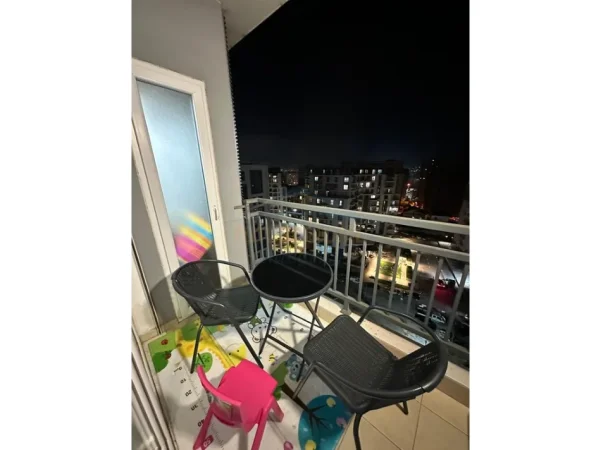 Tirane, jepet me qera apartament 1+1+PARKIM Kati 11, 72 m² 570 € (FUSHA E AVIACIONIT)