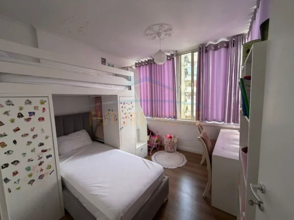 Tirane, shitet apartament 2+1 Kati 4, 70 m² 110.000 € 