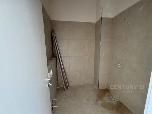 Tirane, shitet apartament 2+1 Kati 0, 106 m² 127.200 € (Fresku)