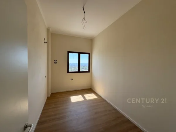 Tirane, shitet apartament 2+1 Kati 0, 106 m² 127.200 € (Fresku)